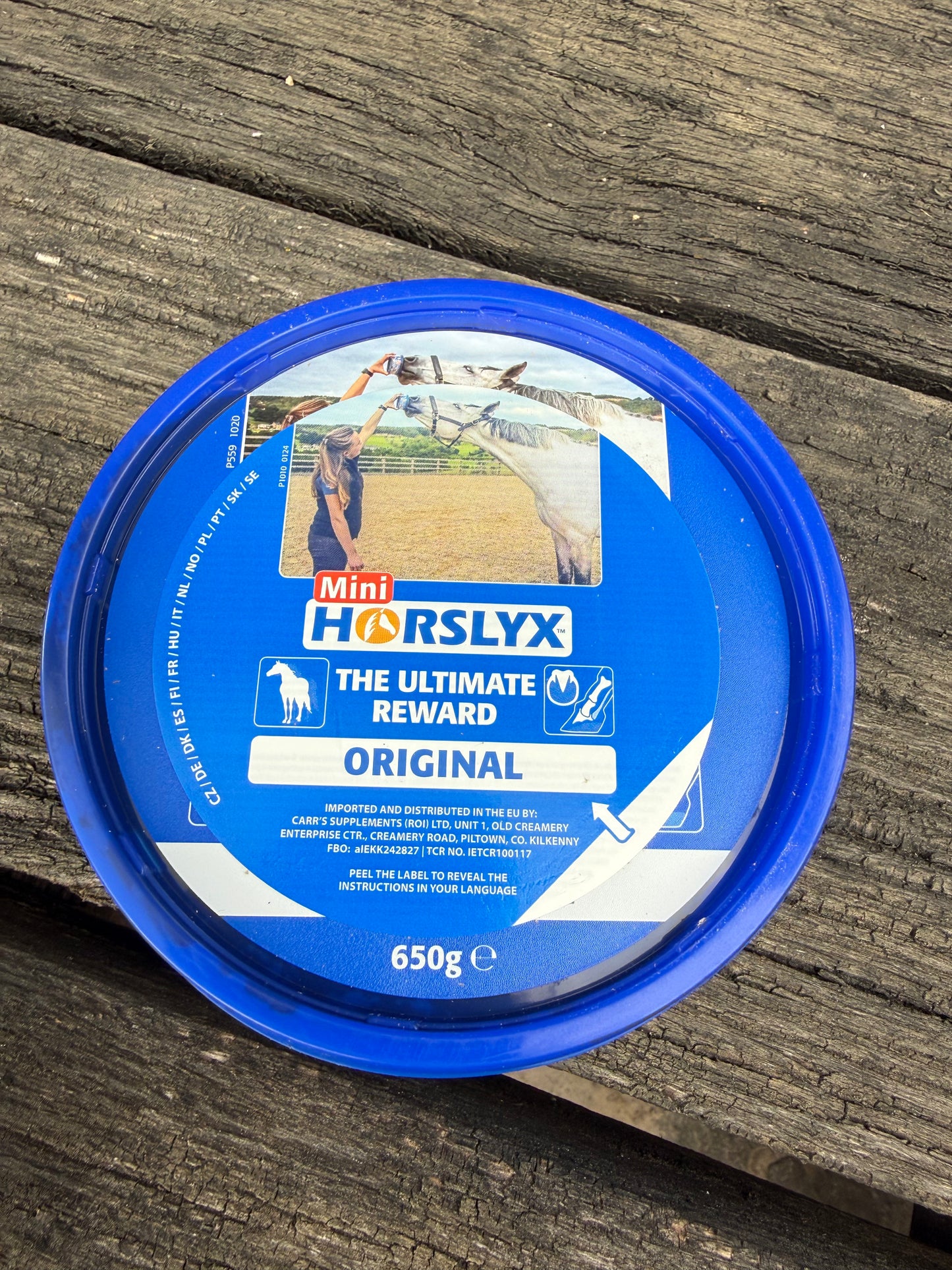 „Lucky Lick“ Halter für Leckschale